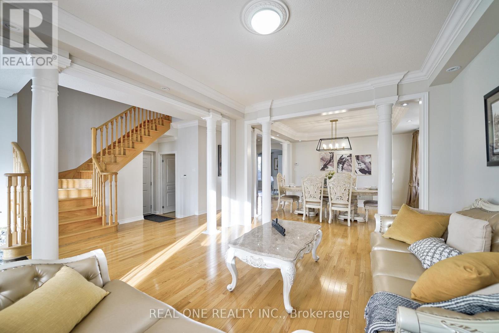 Property at 29 SEIFFER CRESCENT image 4