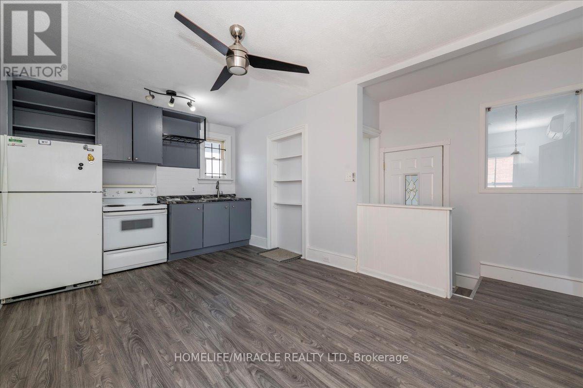 69 Mary Street, Barrie, Ontario  L4N 1T2 - Photo 14 - S12065345