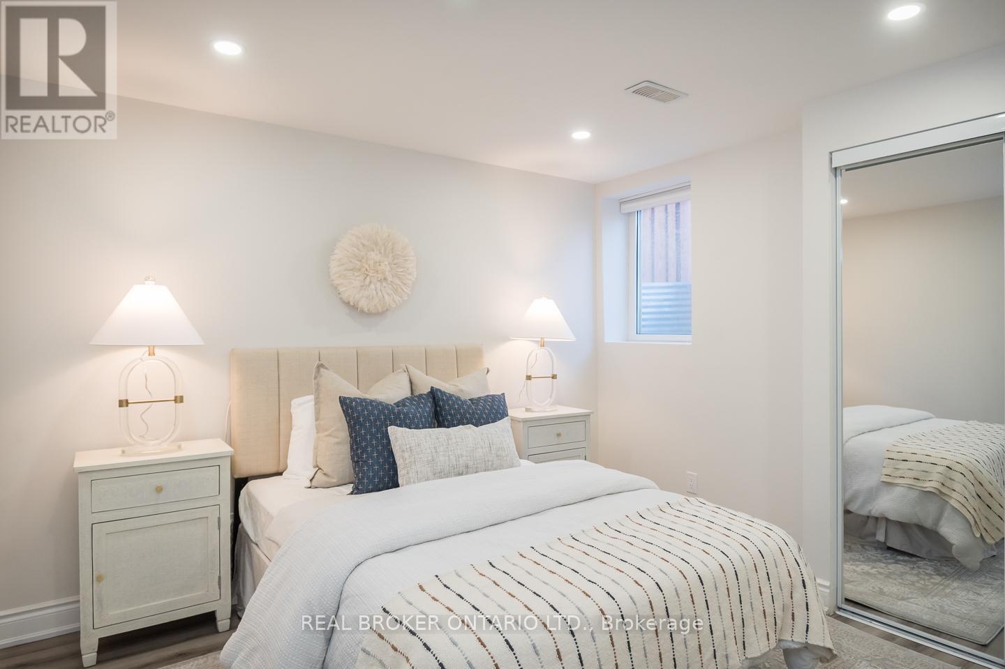 300 Mcgibbon Drive, Milton, Ontario  L9T 8V3 - Photo 46 - W12065429