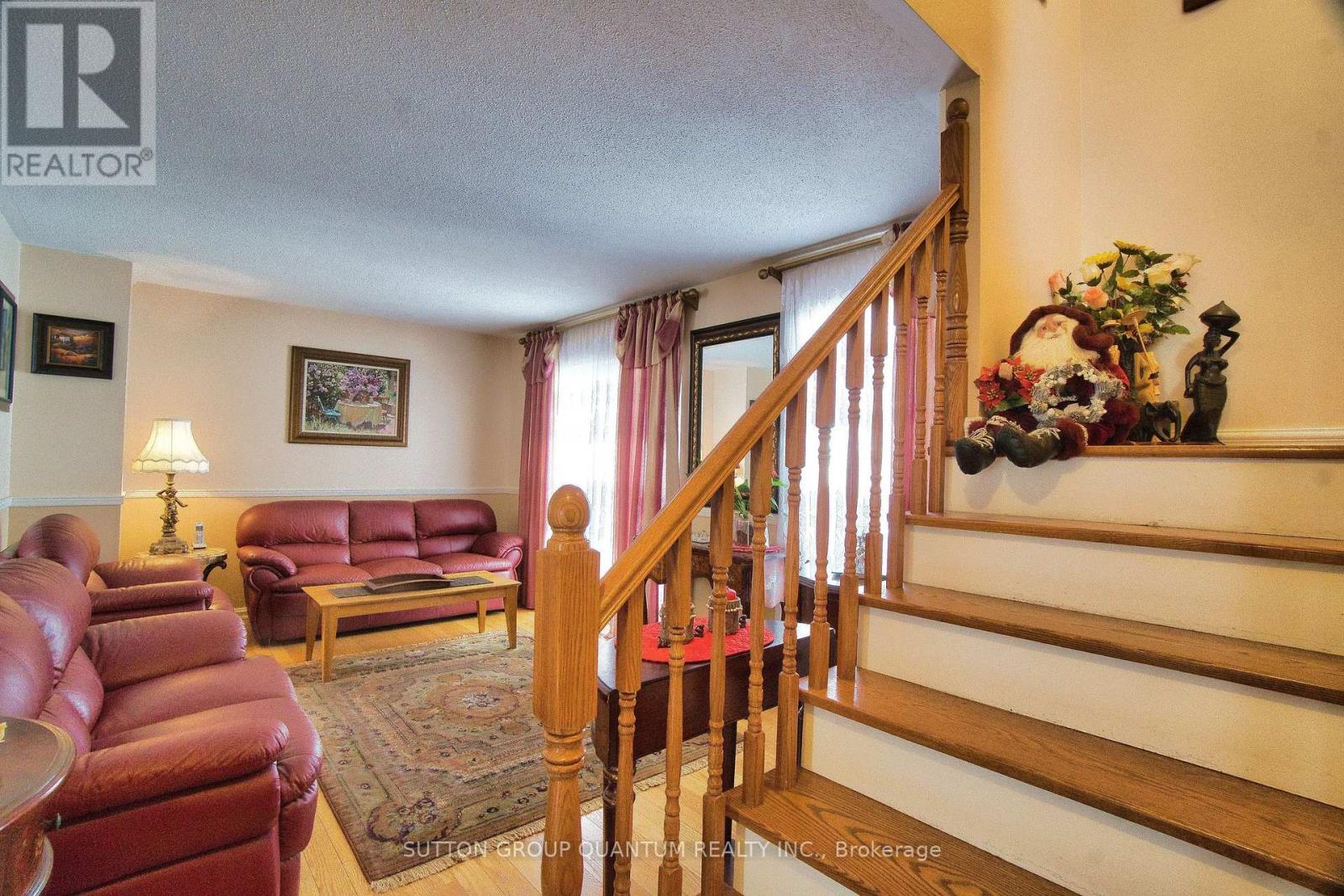 463 Lolita Gardens, Mississauga, Ontario  L5A 2A8 - Photo 14 - W12065450