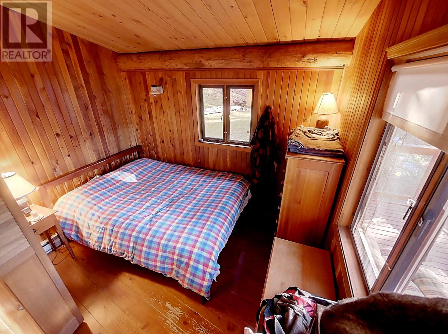 2265 Kootenay Joe Road, Johnsons Landing, British Columbia  V0G 1B0 - Photo 8 - 10342232