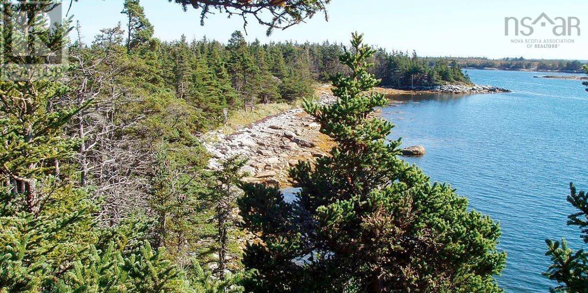 Property at Hawbolts Island image 3