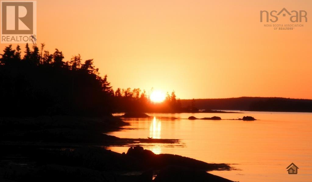 Property at Hawbolts Island image 5