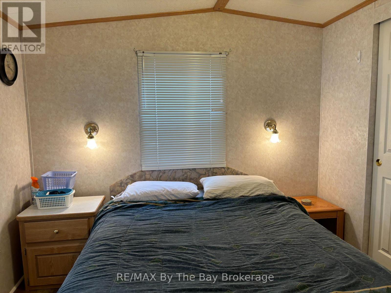 153 - 85 Theme Park Drive, Wasaga Beach, Ontario  L9Z 1X7 - Photo 17 - S12065532