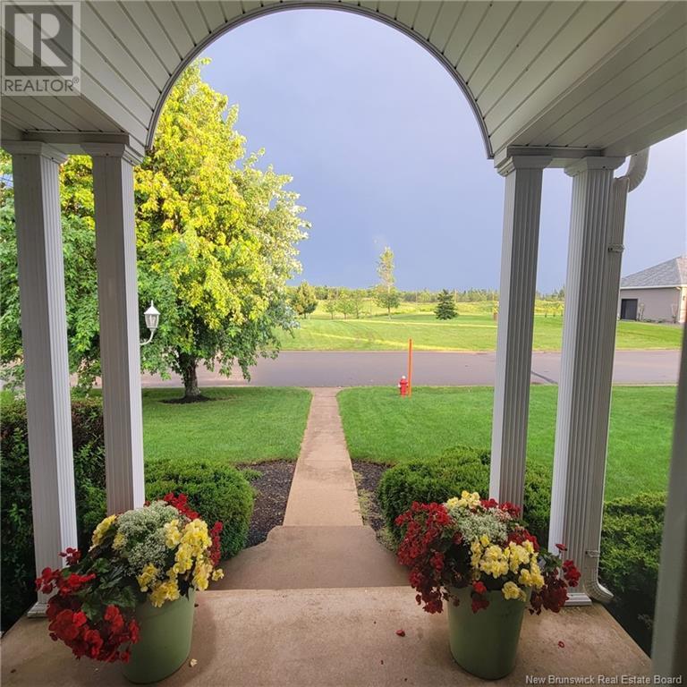 Property at 15 Kervin Crescent image 4