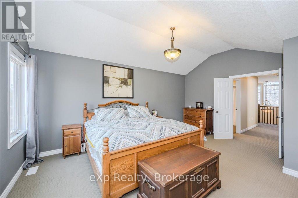82 Lynch Circle, Guelph, Ontario  N1L 1S1 - Photo 23 - X12065502