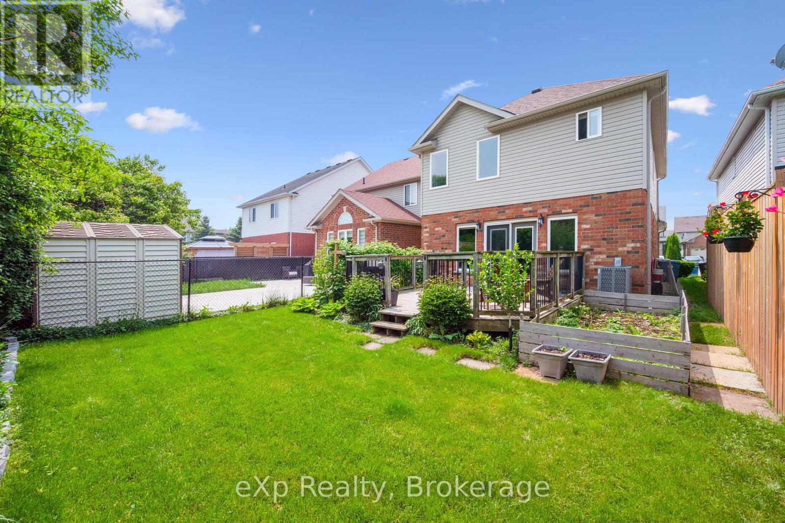 82 Lynch Circle, Guelph, Ontario  N1L 1S1 - Photo 35 - X12065502