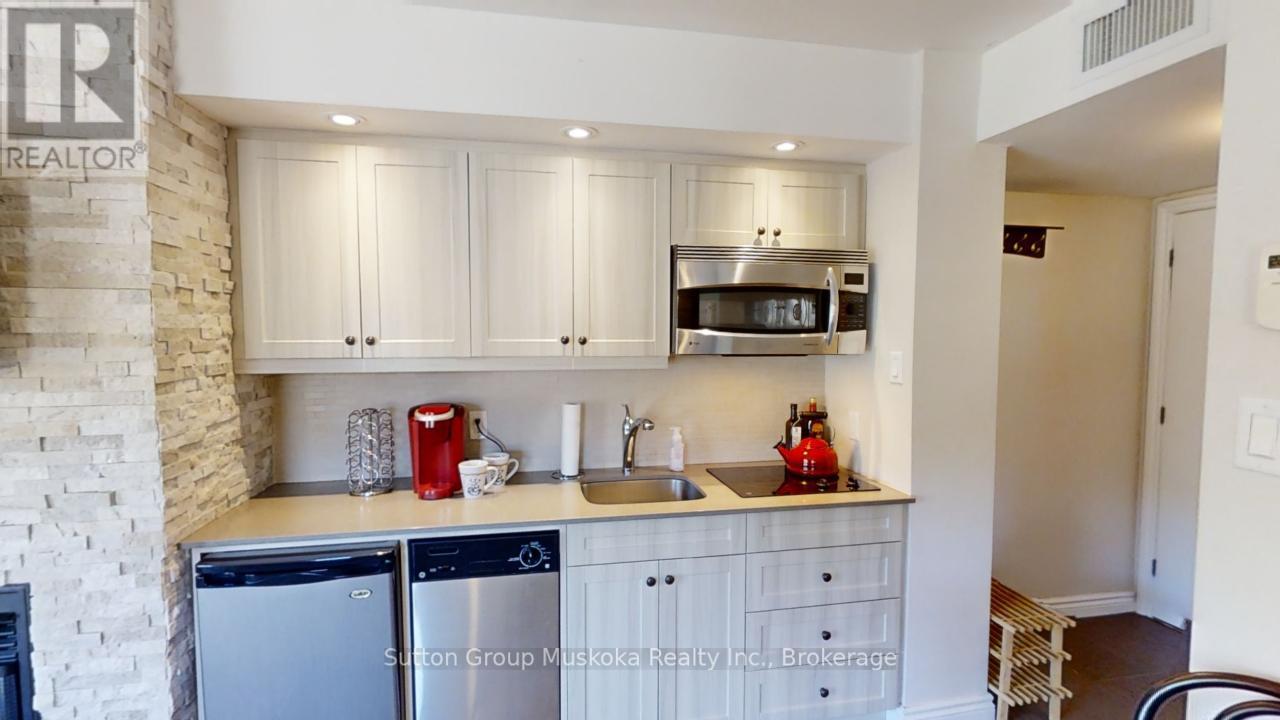 52-307 - 1235 Deerhurst Drive, Huntsville, Ontario  P1H 2E8 - Photo 7 - X12065503