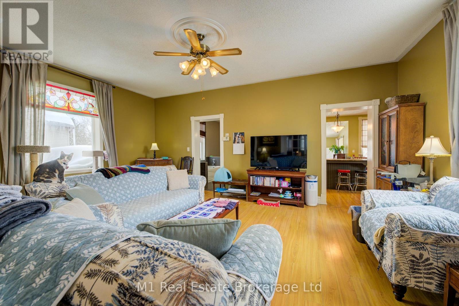 541 9th Street, Hanover, Ontario  N4N 1M3 - Photo 21 - X12065513