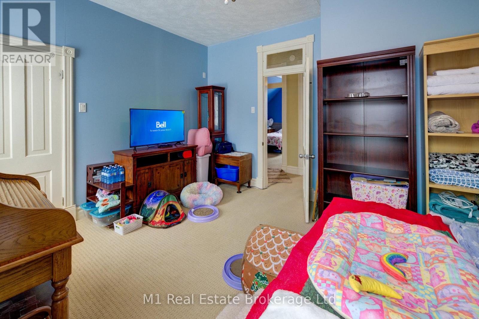 541 9th Street, Hanover, Ontario  N4N 1M3 - Photo 24 - X12065513