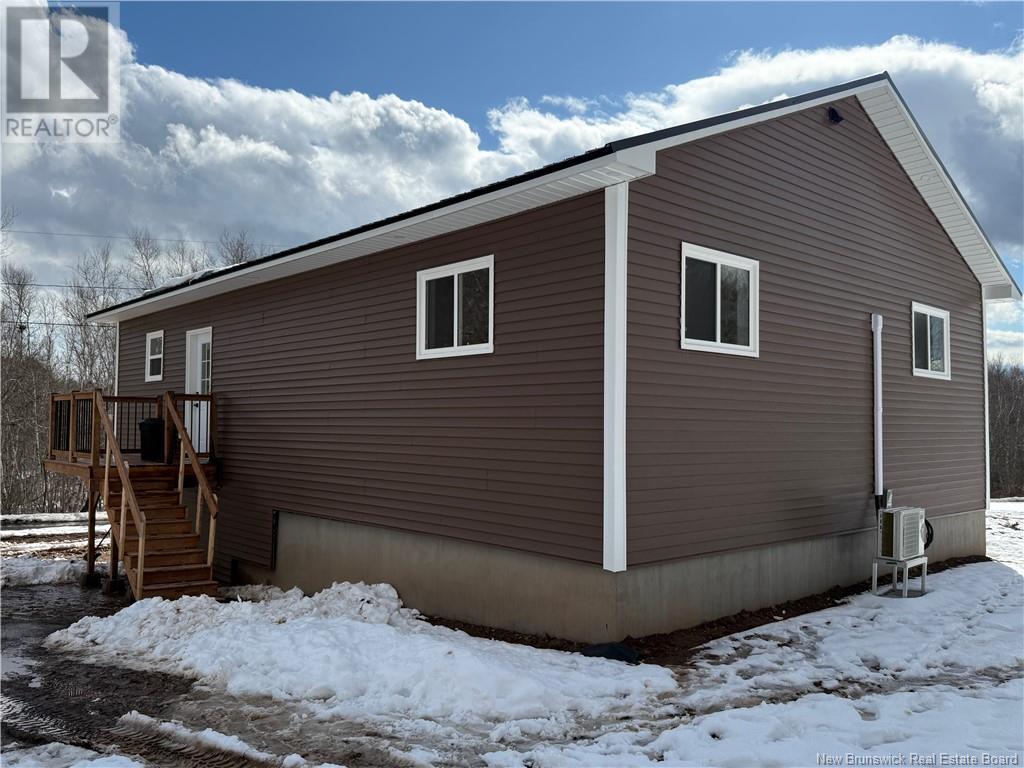 Property at 419 Northfield Avenue image 5