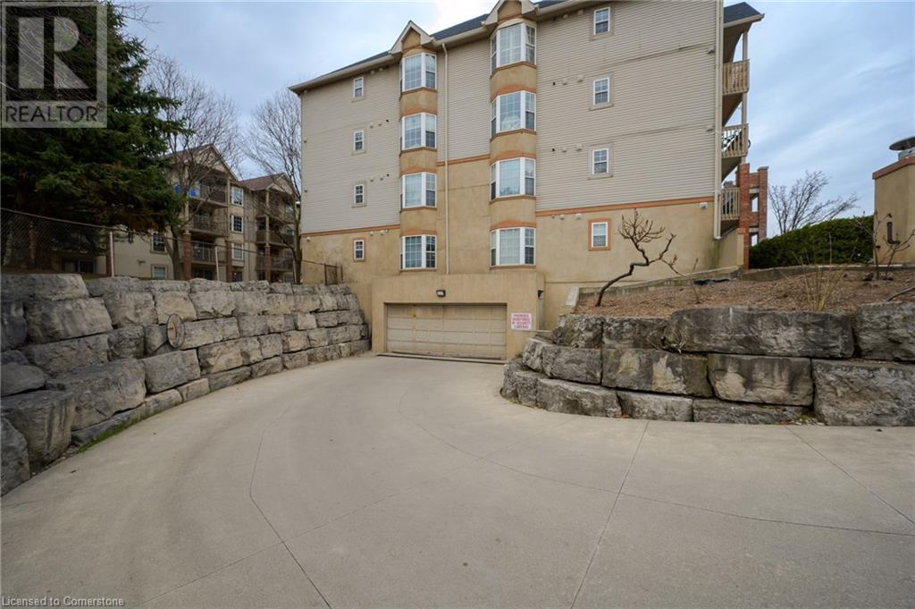 4015 Kilmer Drive Unit# 110, Burlington, Ontario  L7M 4M4 - Photo 18 - 40711319