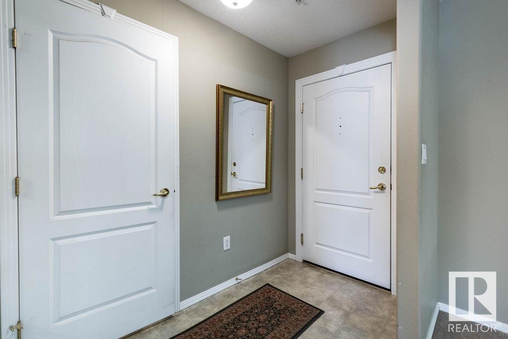 ##210 8942 156 St Nw Nw, Edmonton, Alberta  T5R 5Z5 - Photo 6 - E4429446