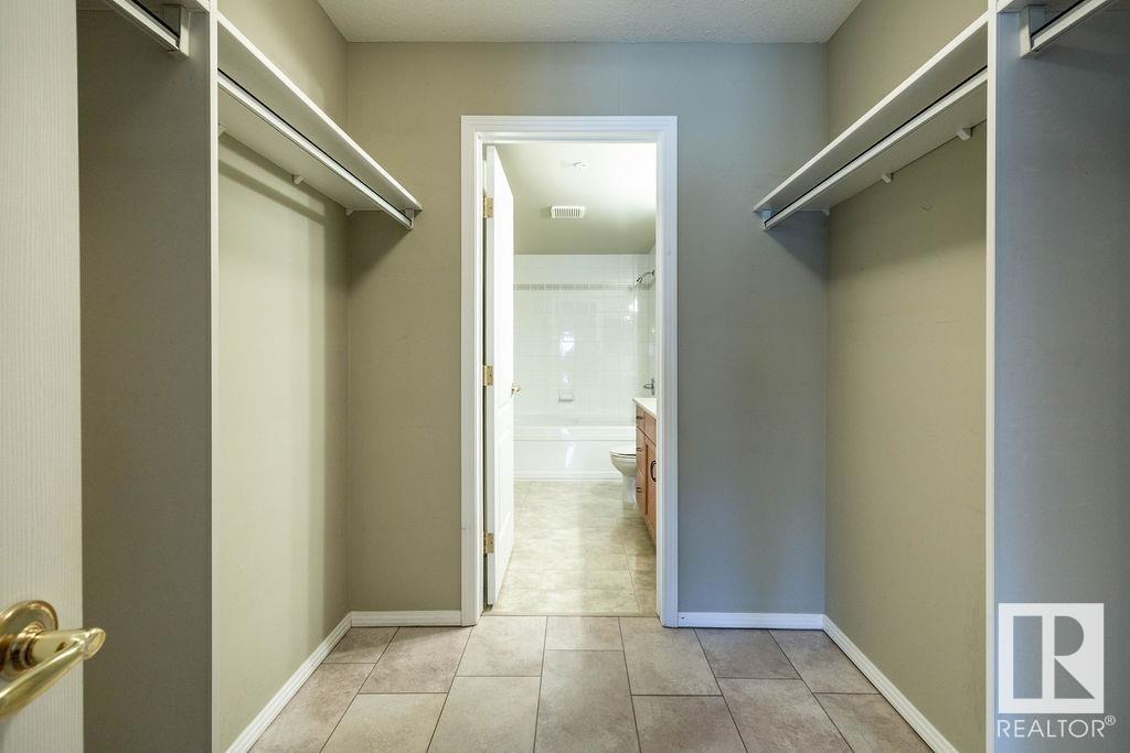 ##210 8942 156 St Nw Nw, Edmonton, Alberta  T5R 5Z5 - Photo 11 - E4429446