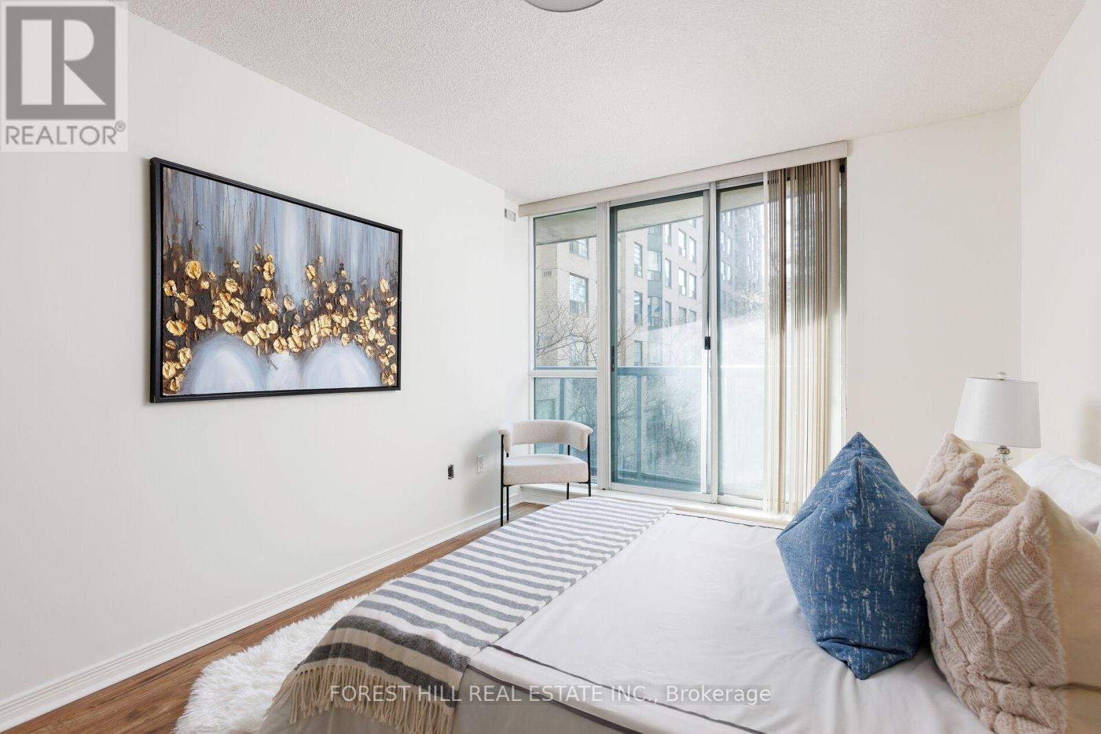310 - 109 FRONT STREET E Toronto (Waterfront Communities), ON M5A 4P7