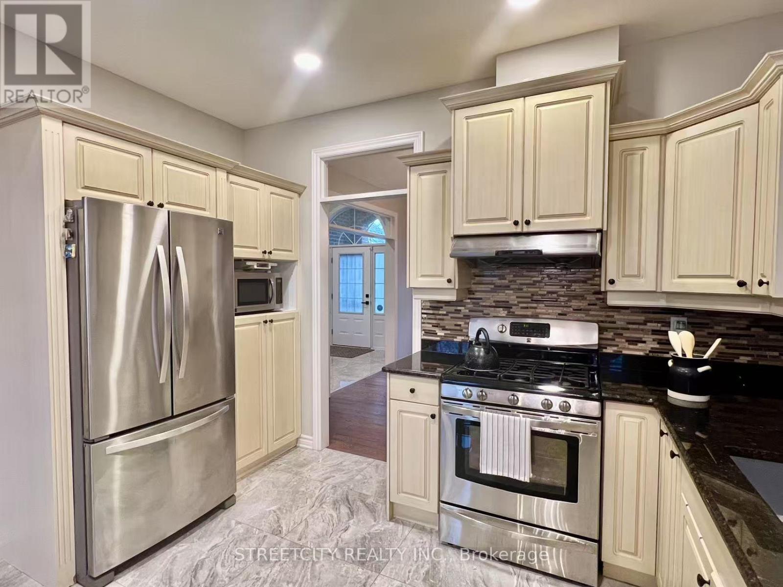 1539 Warbler Woods Walk, London South, Ontario  N6K 4Y9 - Photo 13 - X12065559