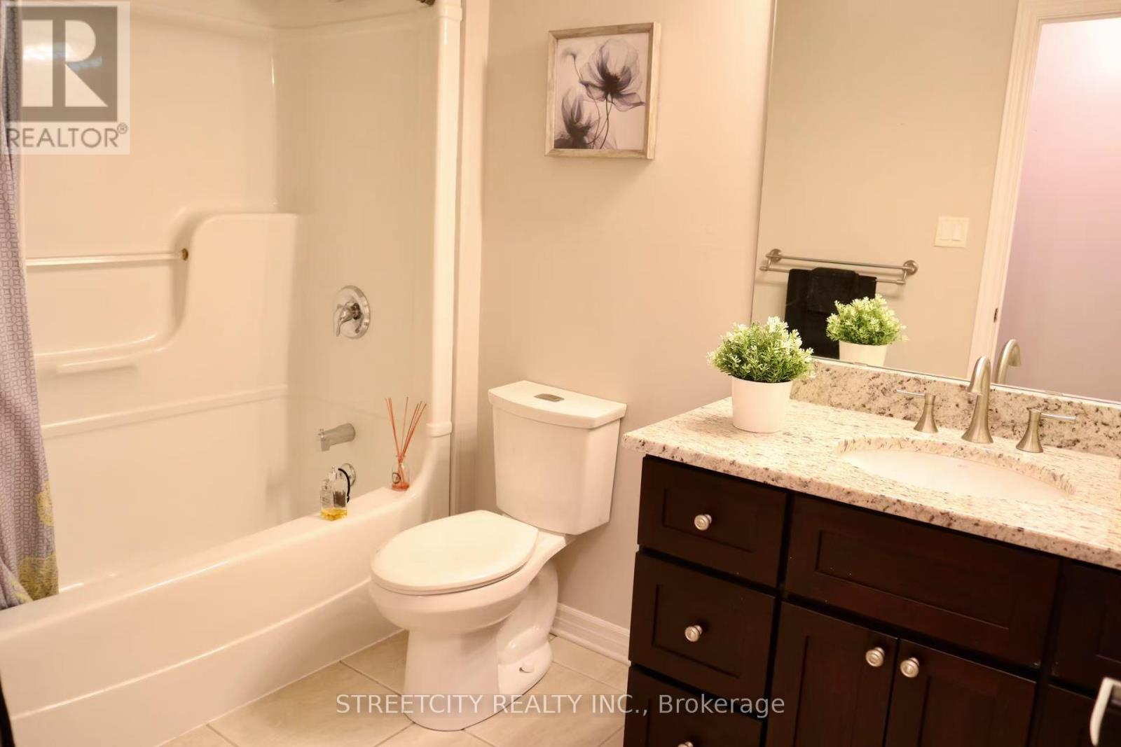1539 Warbler Woods Walk, London South, Ontario  N6K 4Y9 - Photo 20 - X12065559