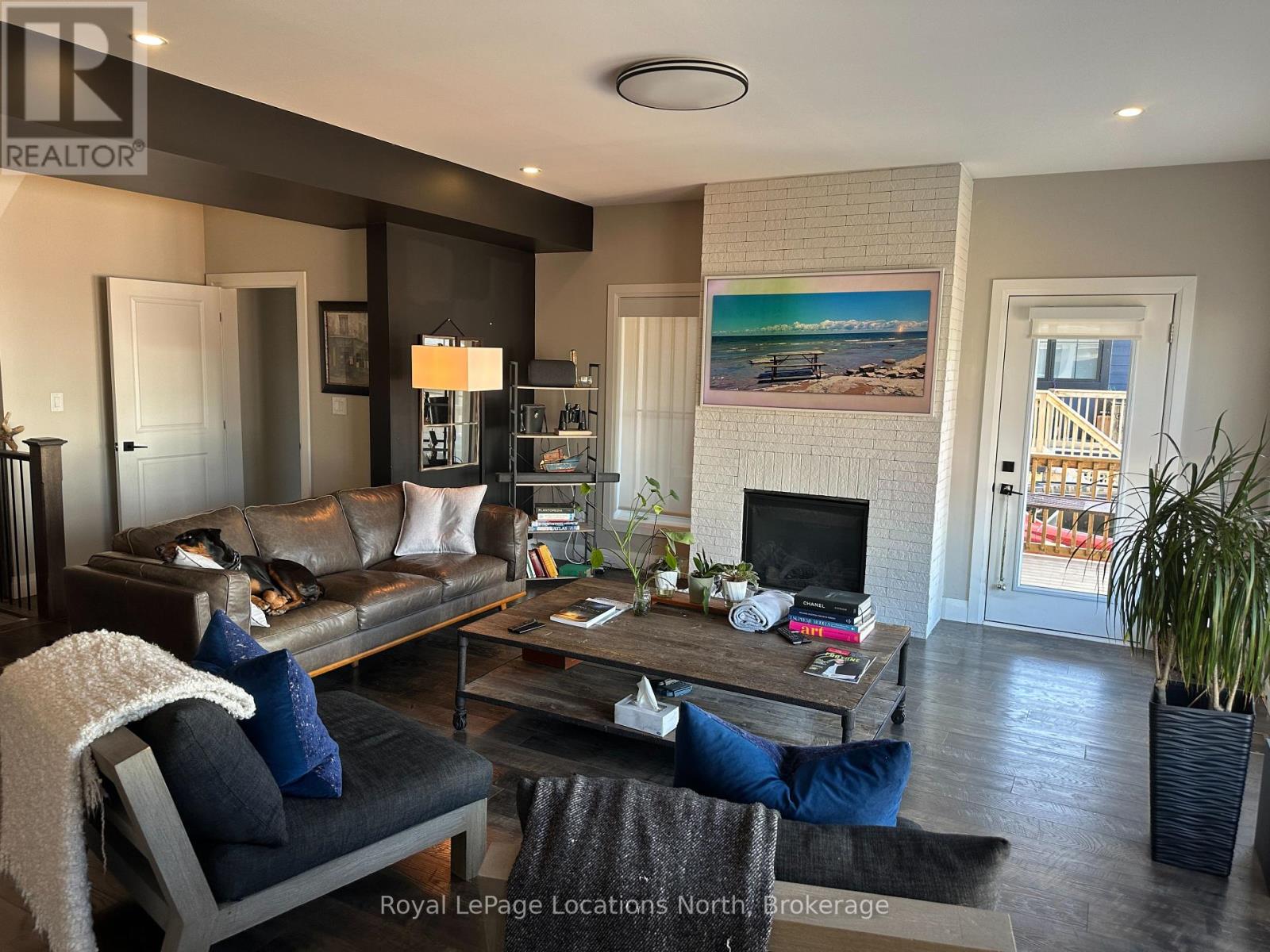 195 Courtland Street W, Blue Mountains, Ontario  L9Y 4E4 - Photo 6 - X12065558