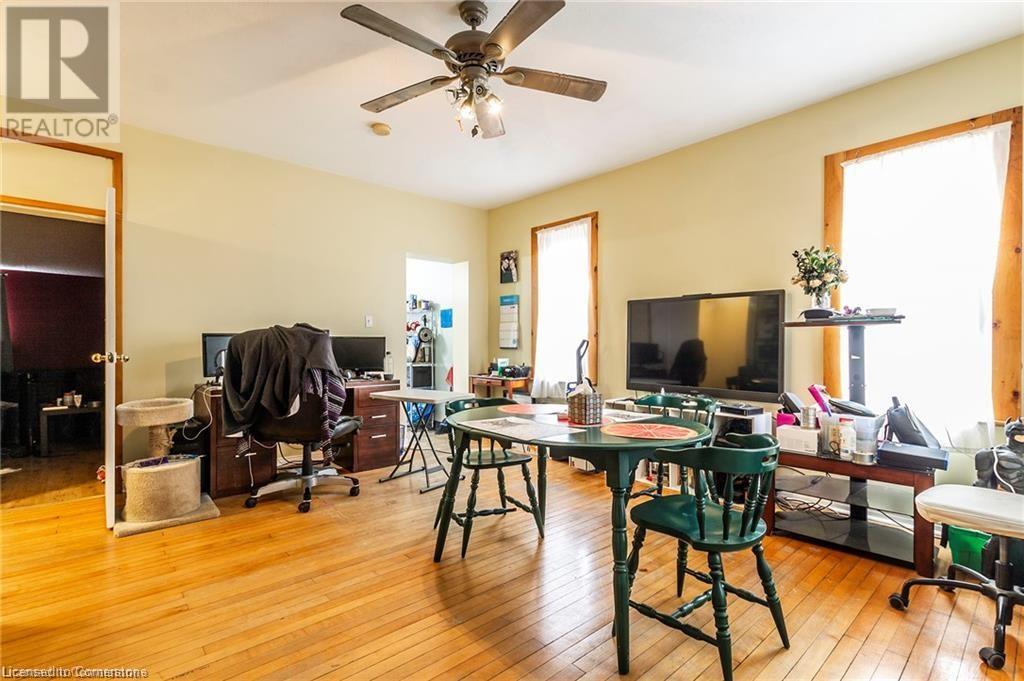 Property at 46A SHANLEY Street image 3