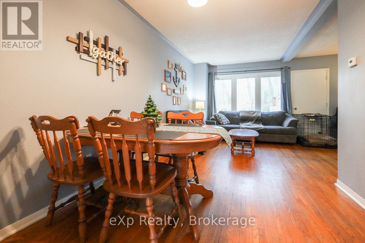 420 6th Avenue E, Owen Sound, Ontario  N4K 2T8 - Photo 10 - X12040569