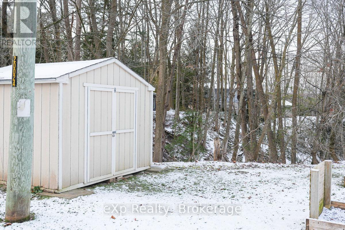 420 6th Avenue E, Owen Sound, Ontario  N4K 2T8 - Photo 3 - X12040569