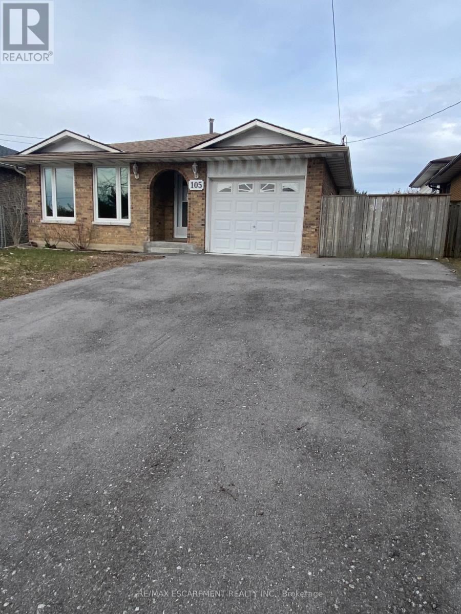 Property at 105 LAVINA CRESCENT image 2