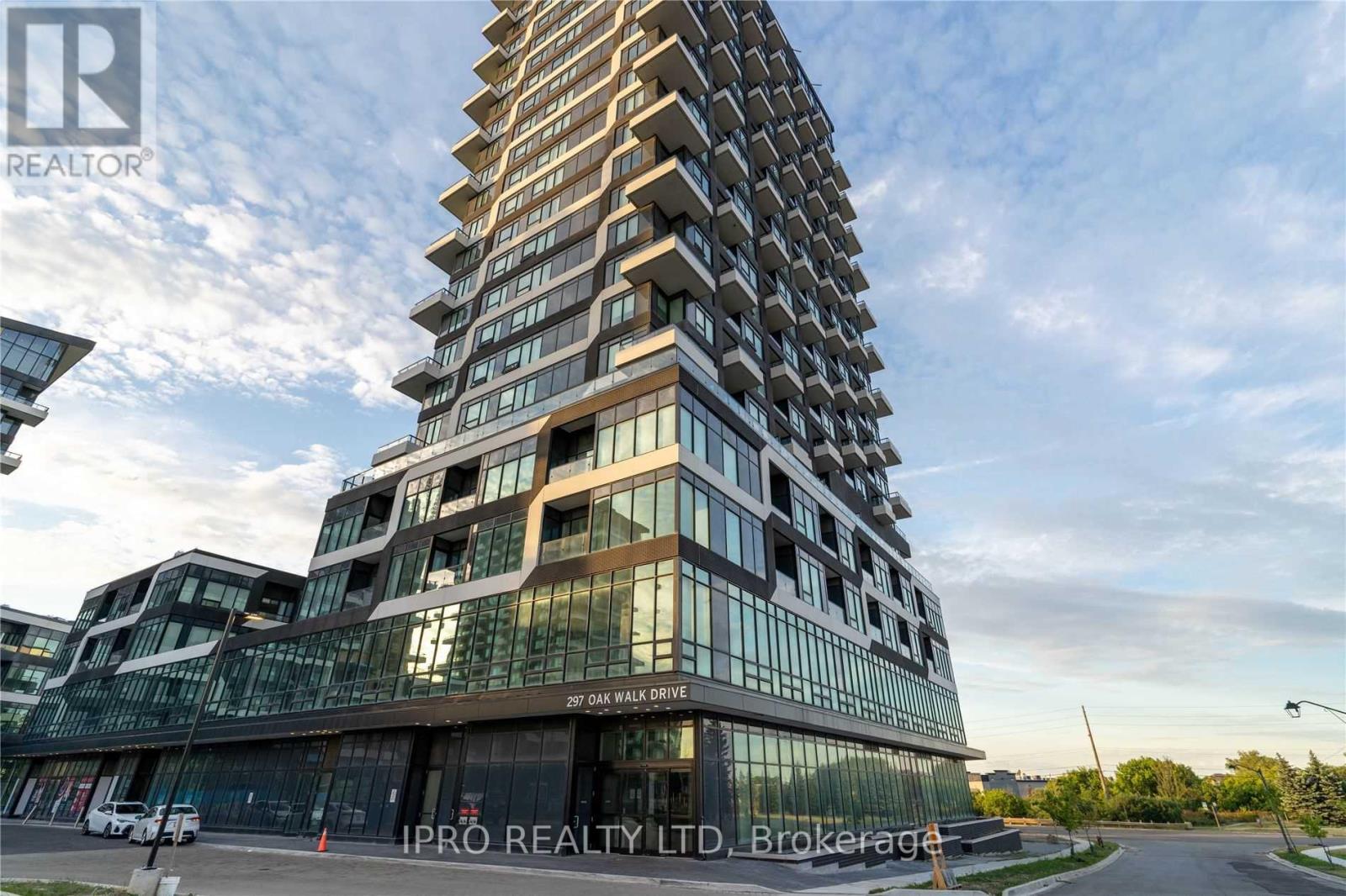 2306 - 297 Oak Walk Drive, Oakville, Ontario  L6H 3R6 - Photo 2 - W12065557