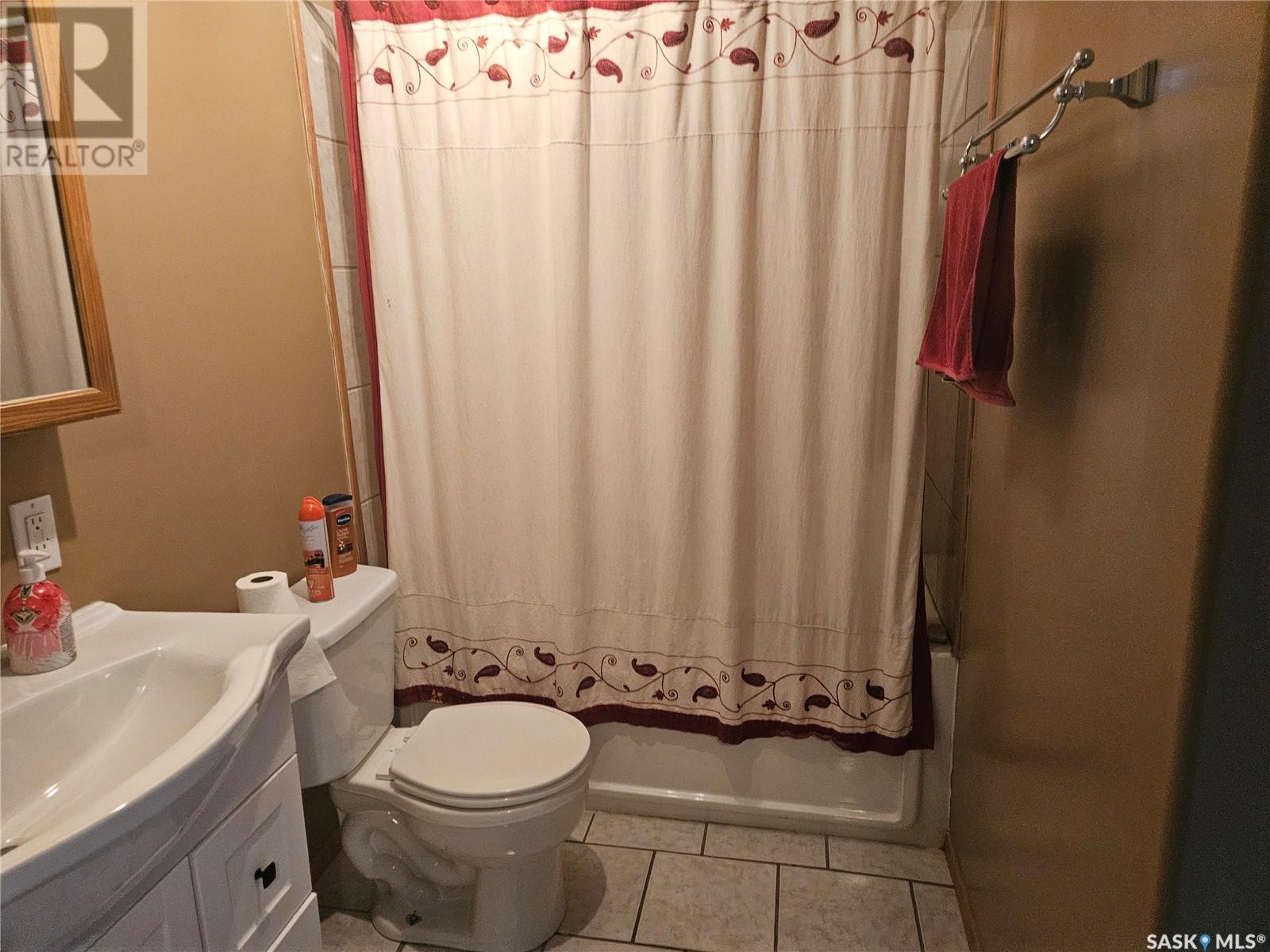420 1st Avenue Nw, Swift Current, Saskatchewan  S9H 0N4 - Photo 14 - SK001893