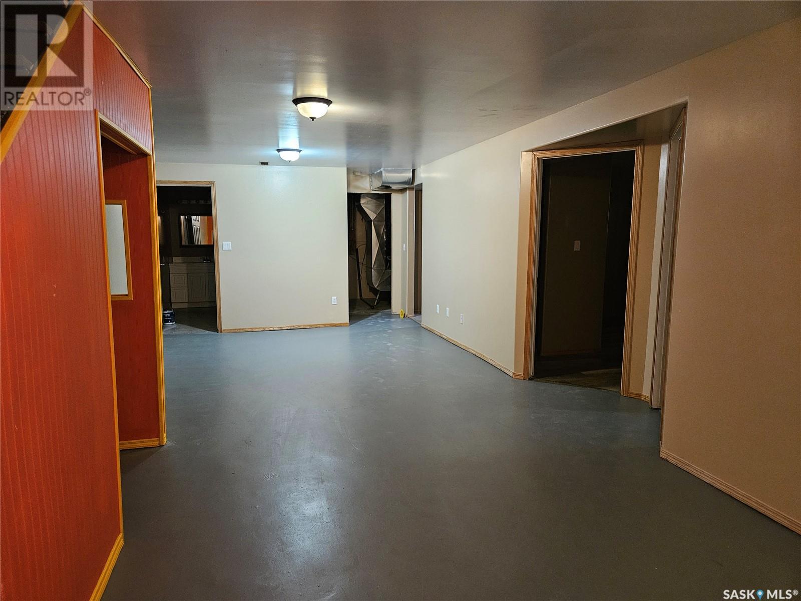 420 1st Avenue Nw, Swift Current, Saskatchewan  S9H 0N4 - Photo 18 - SK001893