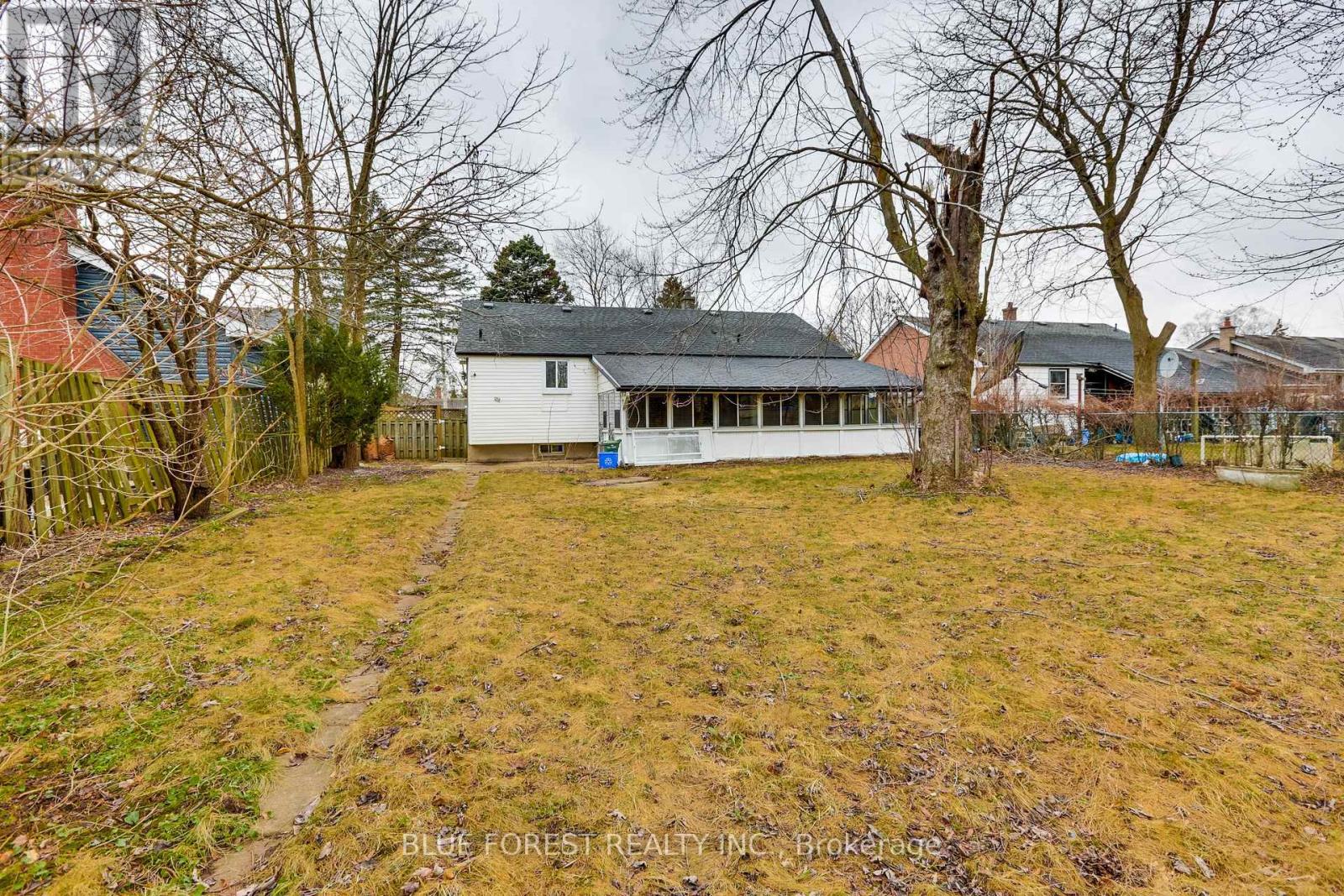 Photo 43 of 45 for 354 Mcnay Street