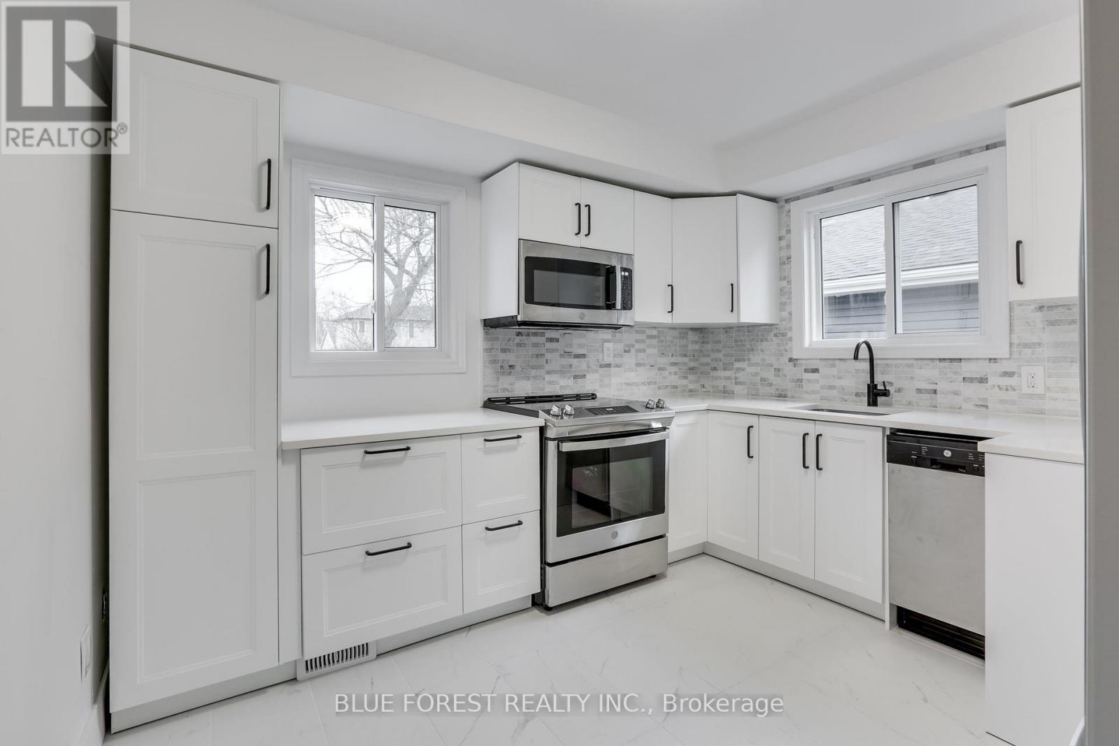 Photo 9 of 45 for 354 Mcnay Street
