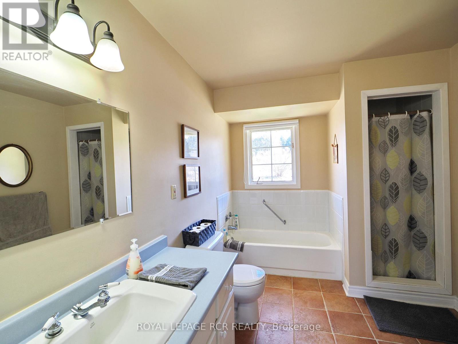 1922 Conc Rd 4 Road, Adjala-Tosorontio, Ontario  L0G 1L0 - Photo 23 - N12054525