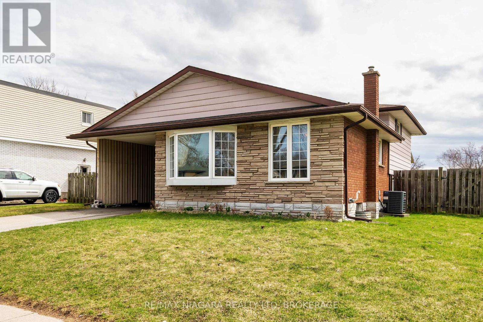 Property at 3376 CATTELL DRIVE image 2