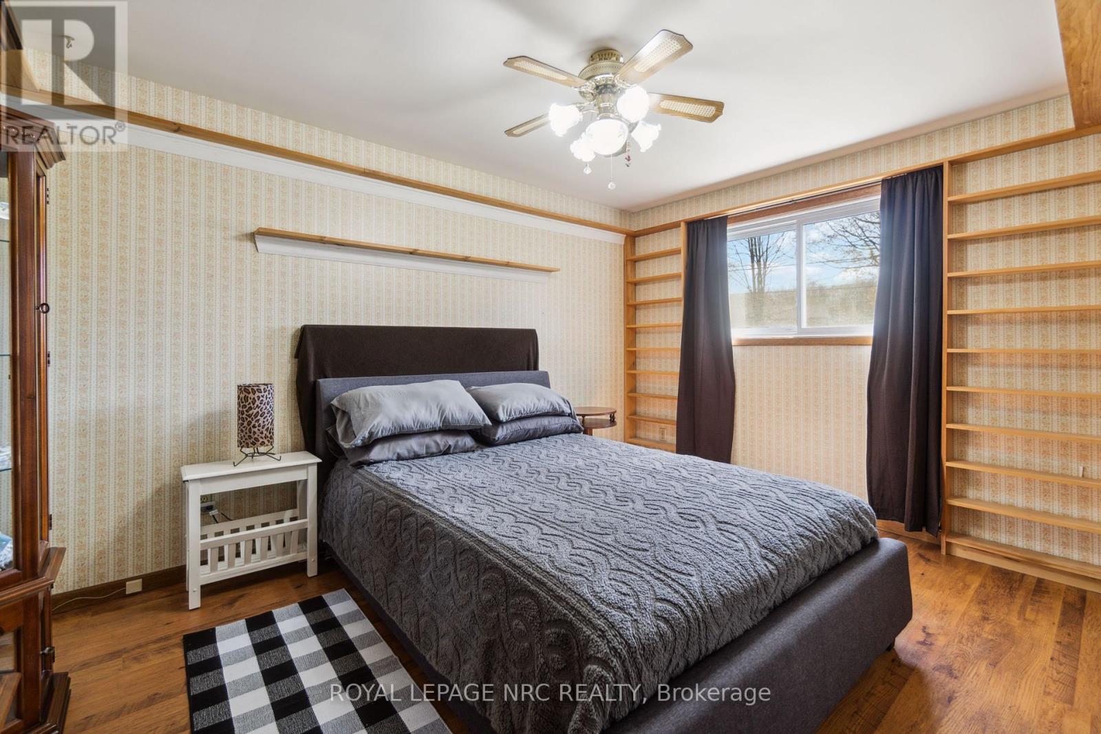 883 Ridge Rd N Road, Fort Erie (Ridgeway), Ontario  L0S 1N0 - Photo 22 - X12012213