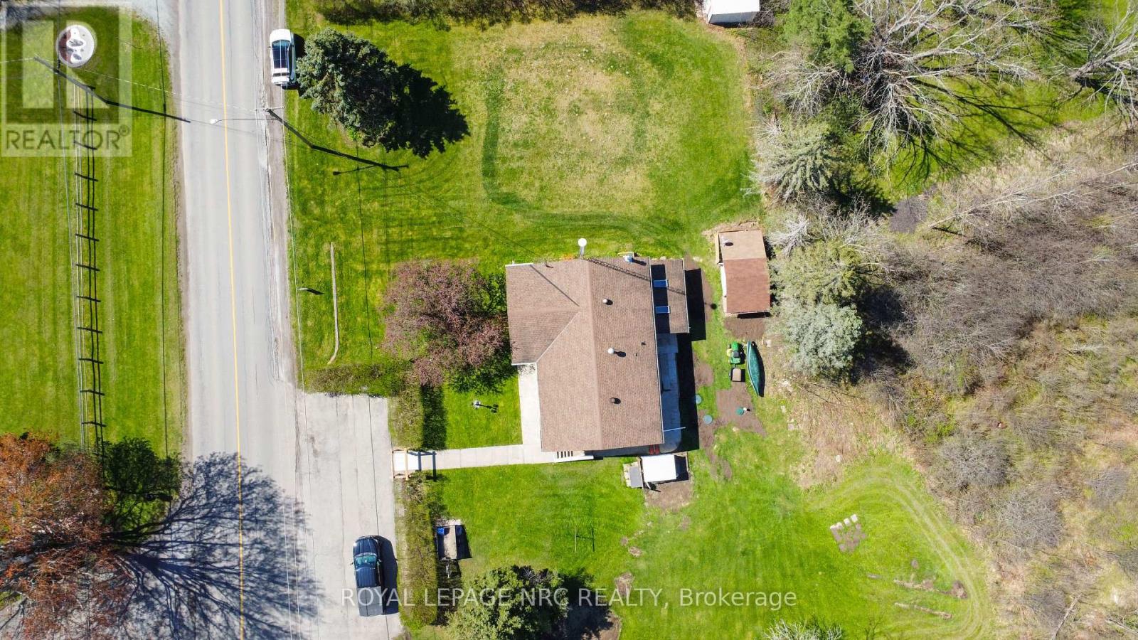 883 Ridge Rd N Road, Fort Erie (Ridgeway), Ontario  L0S 1N0 - Photo 42 - X12012213