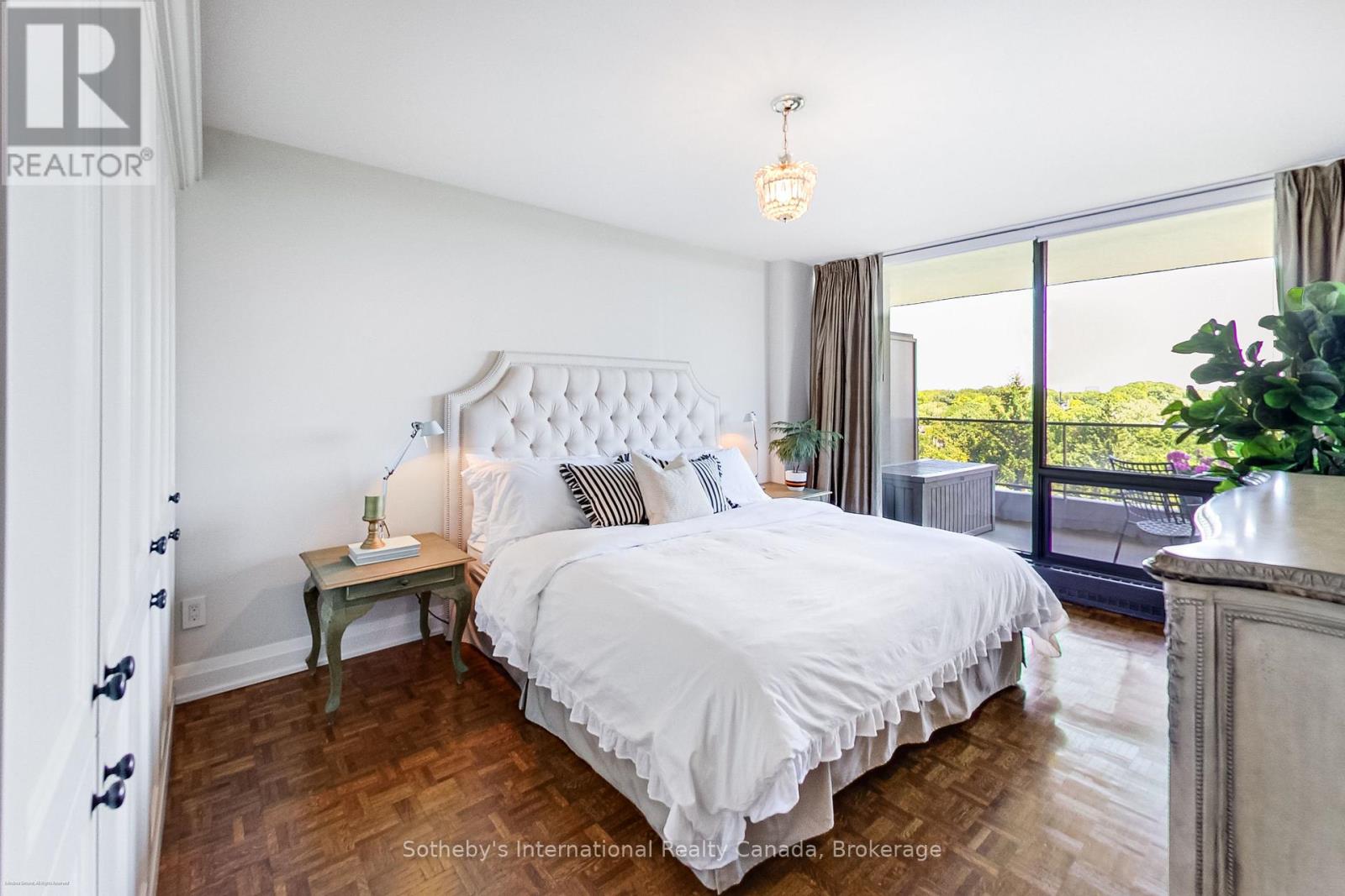 904 - 10 Avoca Avenue, Toronto, Ontario  M4T 2B7 - Photo 14 - C12065645