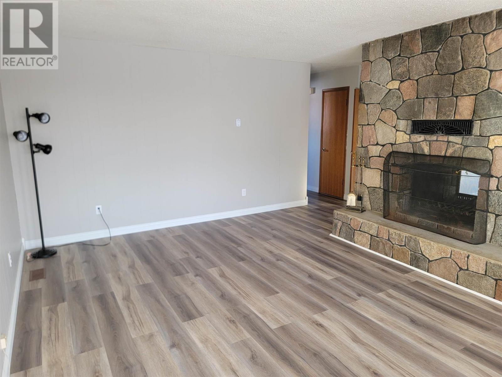 22 King St, Emo, Ontario  P0W 1E0 - Photo 7 - TB250242
