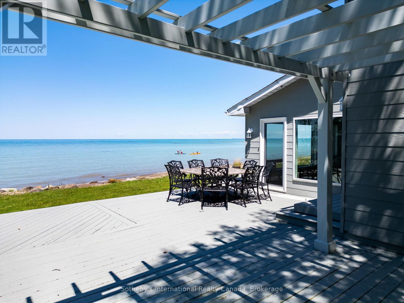 195 Fraser Street, Meaford, Ontario  N0H 2P0 - Photo 14 - X12065634