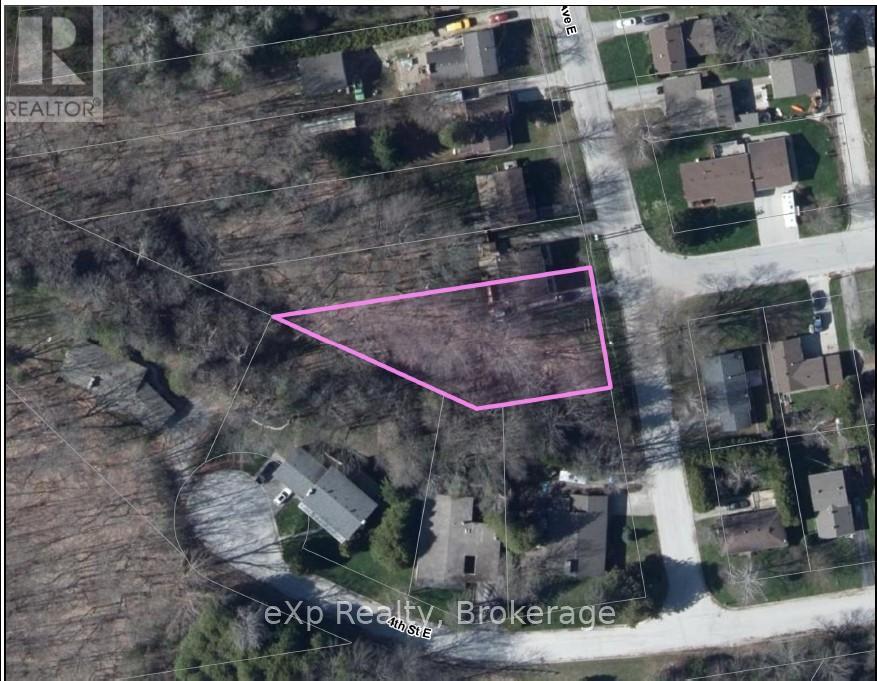 420 6th Avenue E, Owen Sound, Ontario  N4K 2T8 - Photo 5 - X12040569