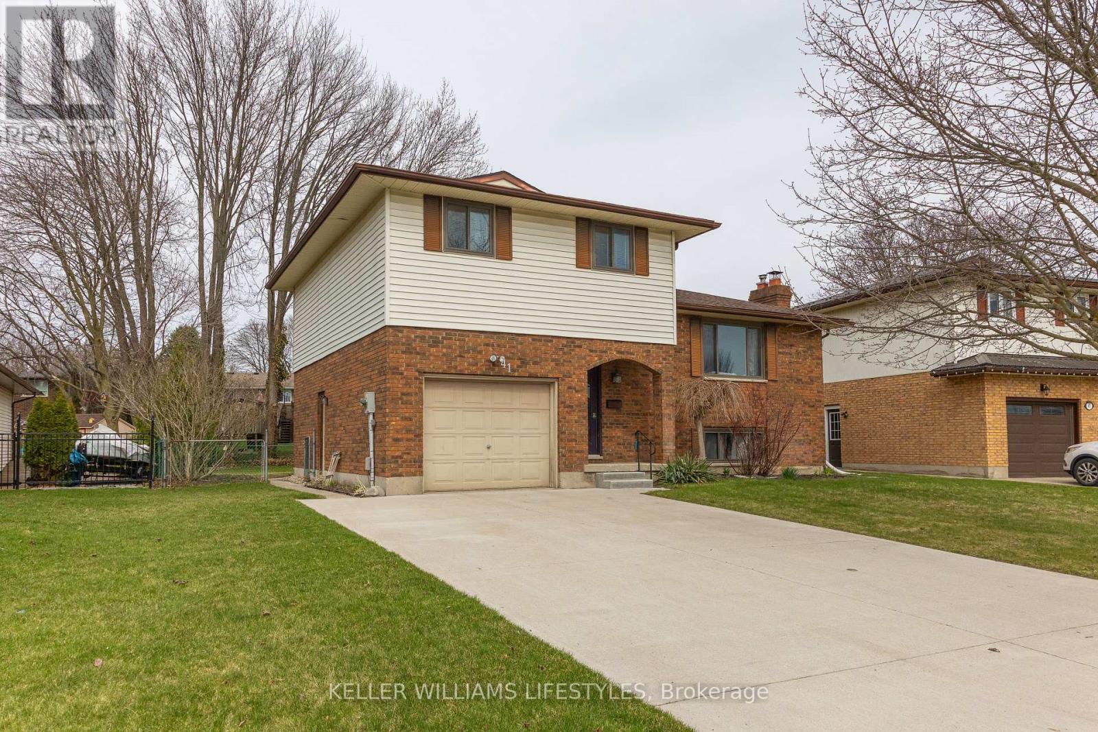 Property at 41 WESTGATE AVENUE image 2