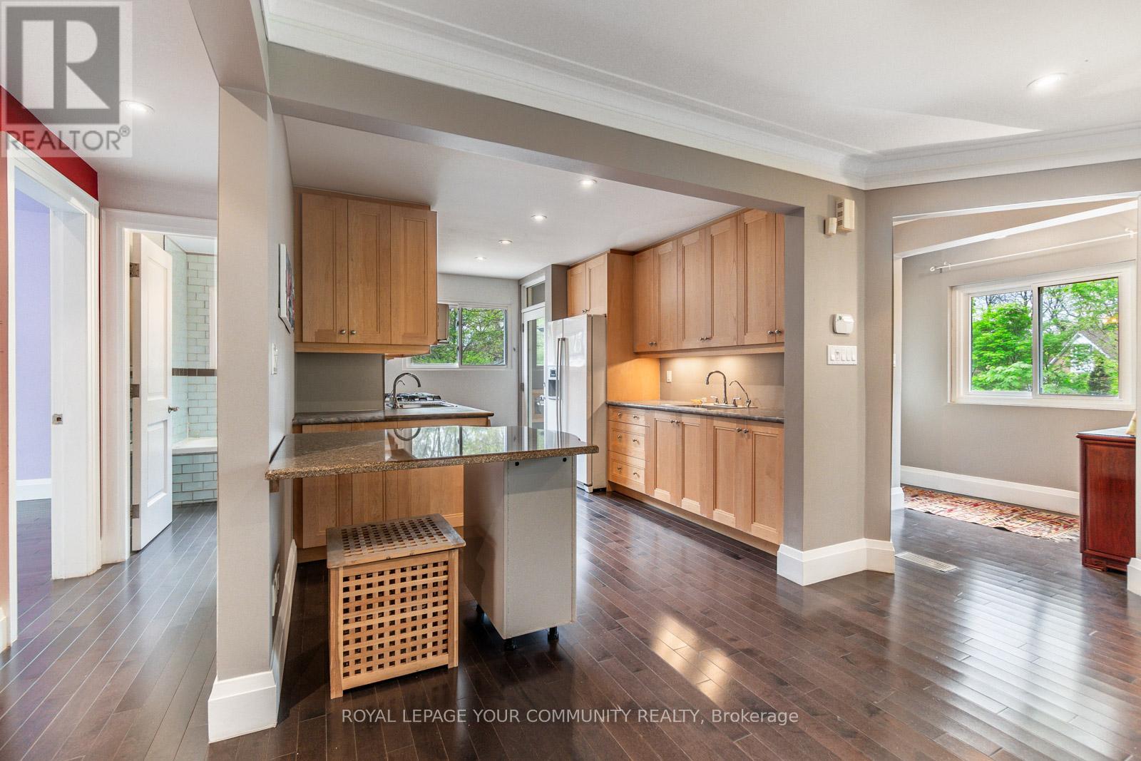 21 Yewfield Crescent, Toronto, Ontario  M3B 2Y4 - Photo 11 - C12065784