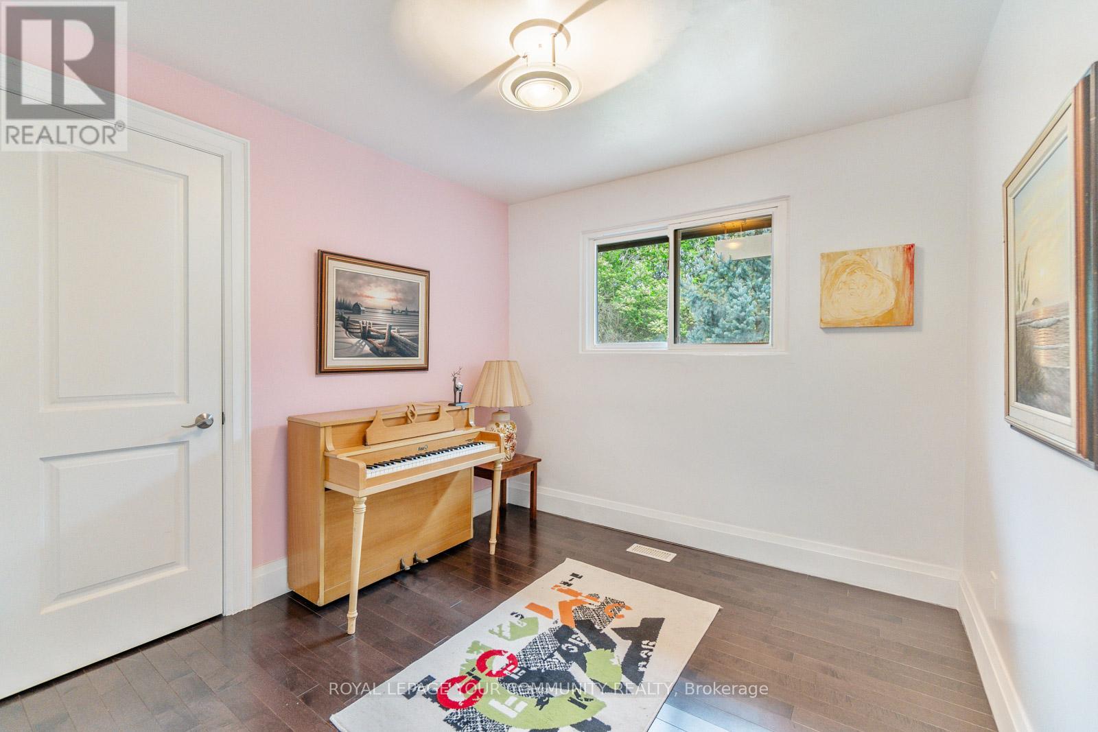 21 Yewfield Crescent, Toronto, Ontario  M3B 2Y4 - Photo 20 - C12065784