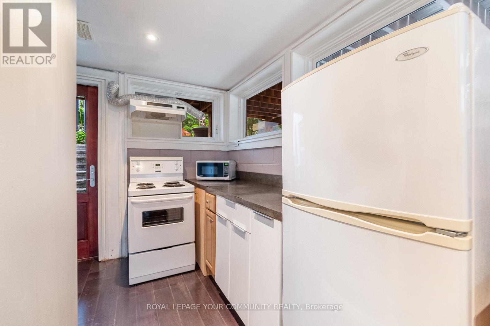21 Yewfield Crescent, Toronto, Ontario  M3B 2Y4 - Photo 31 - C12065784