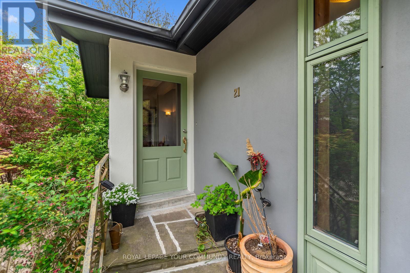 21 Yewfield Crescent, Toronto, Ontario  M3B 2Y4 - Photo 7 - C12065784