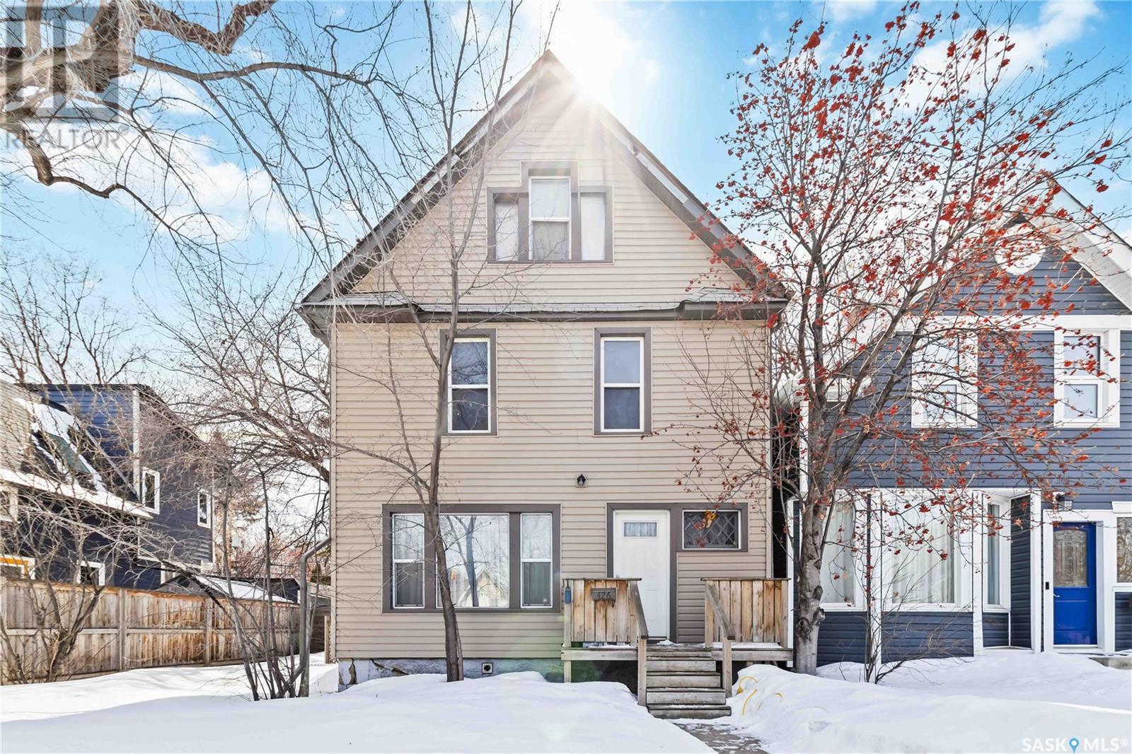 Property at 426 8th STREET E image 2