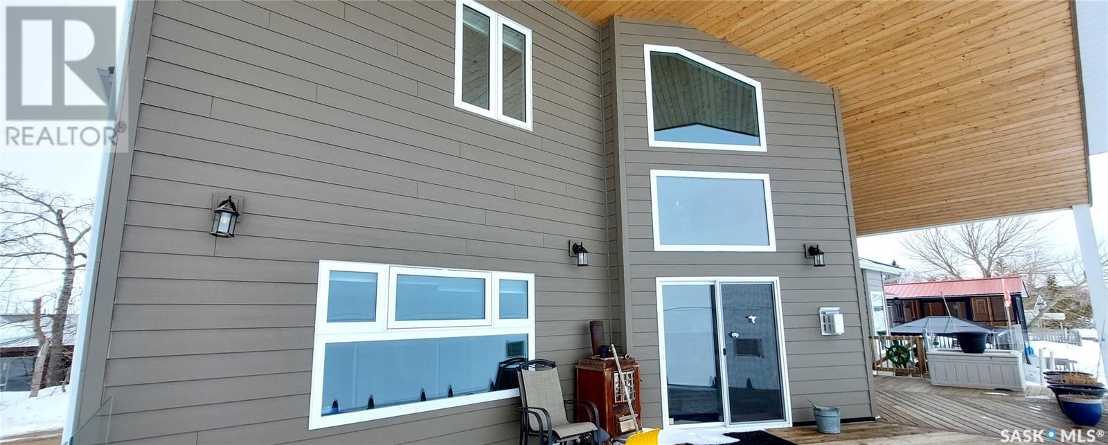 106 Lakeshore Lane, Leslie Beach, Saskatchewan  S0A 1A0 - Photo 2 - SK001861