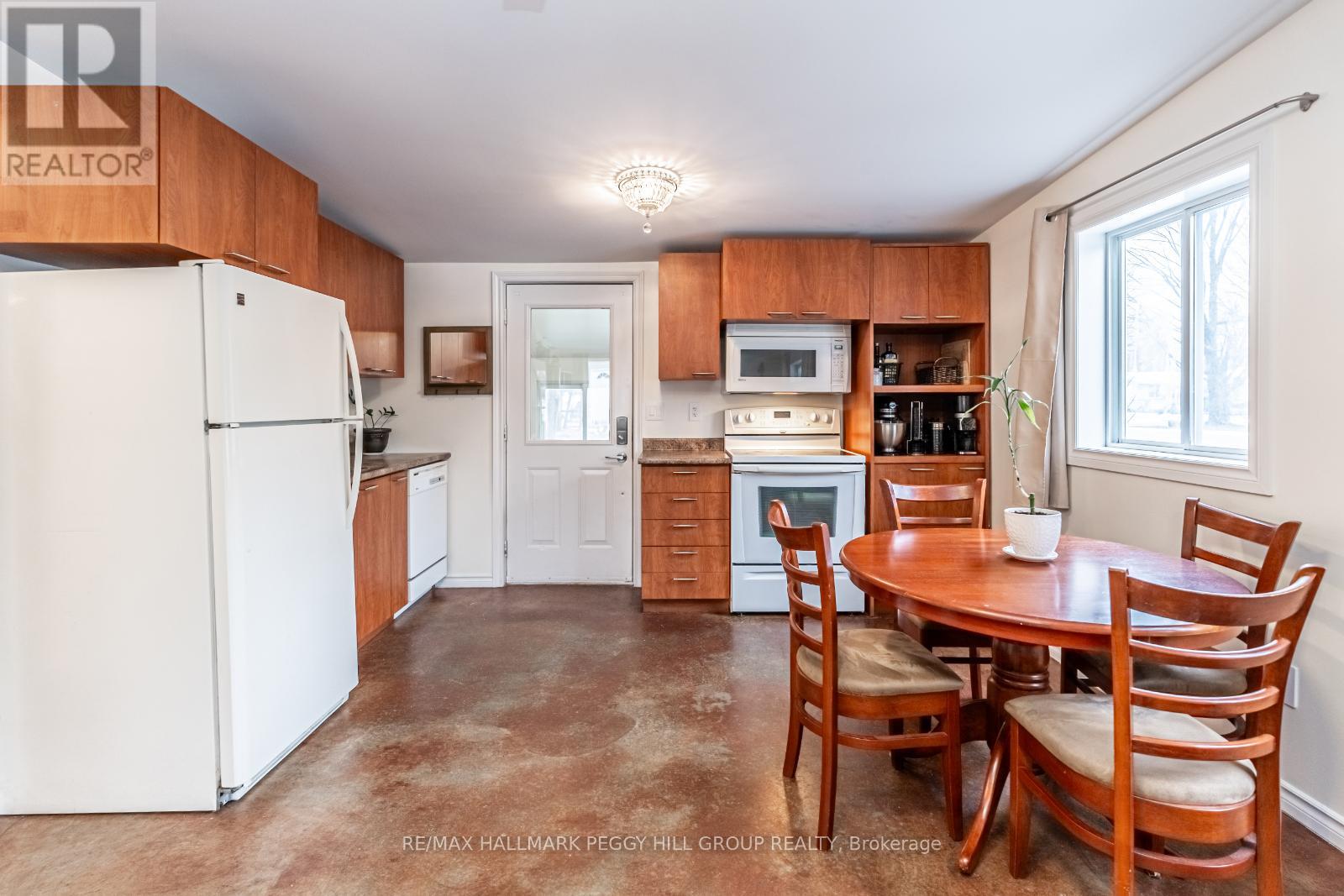 Property at 2073 KATE AVENUE image 5