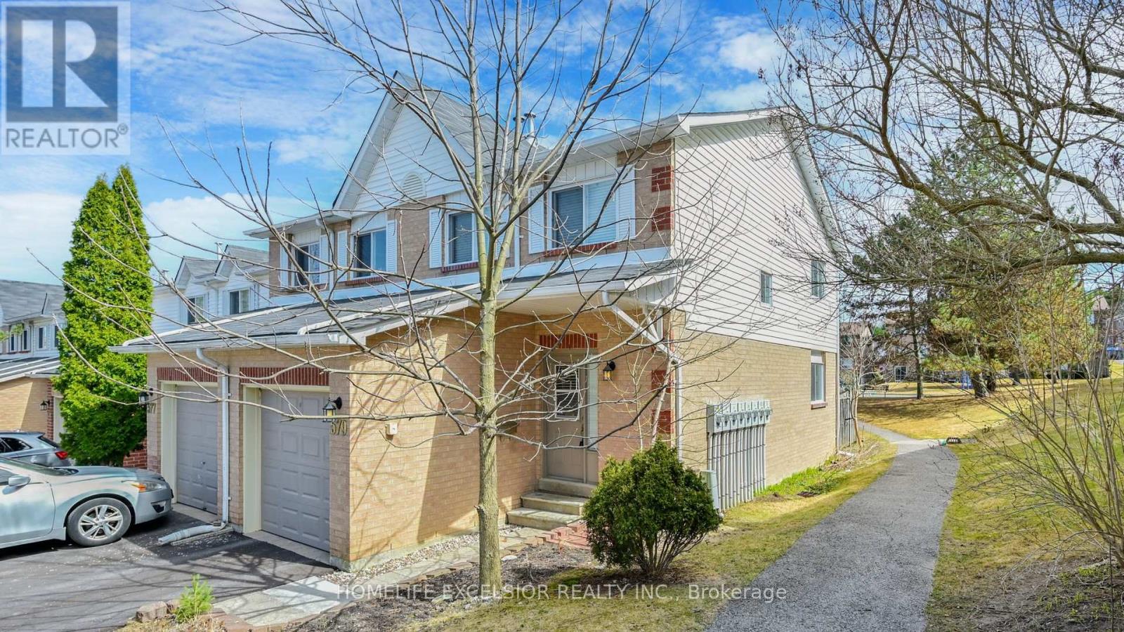 Property at 1 - 579 GIBNEY CRESCENT image 3