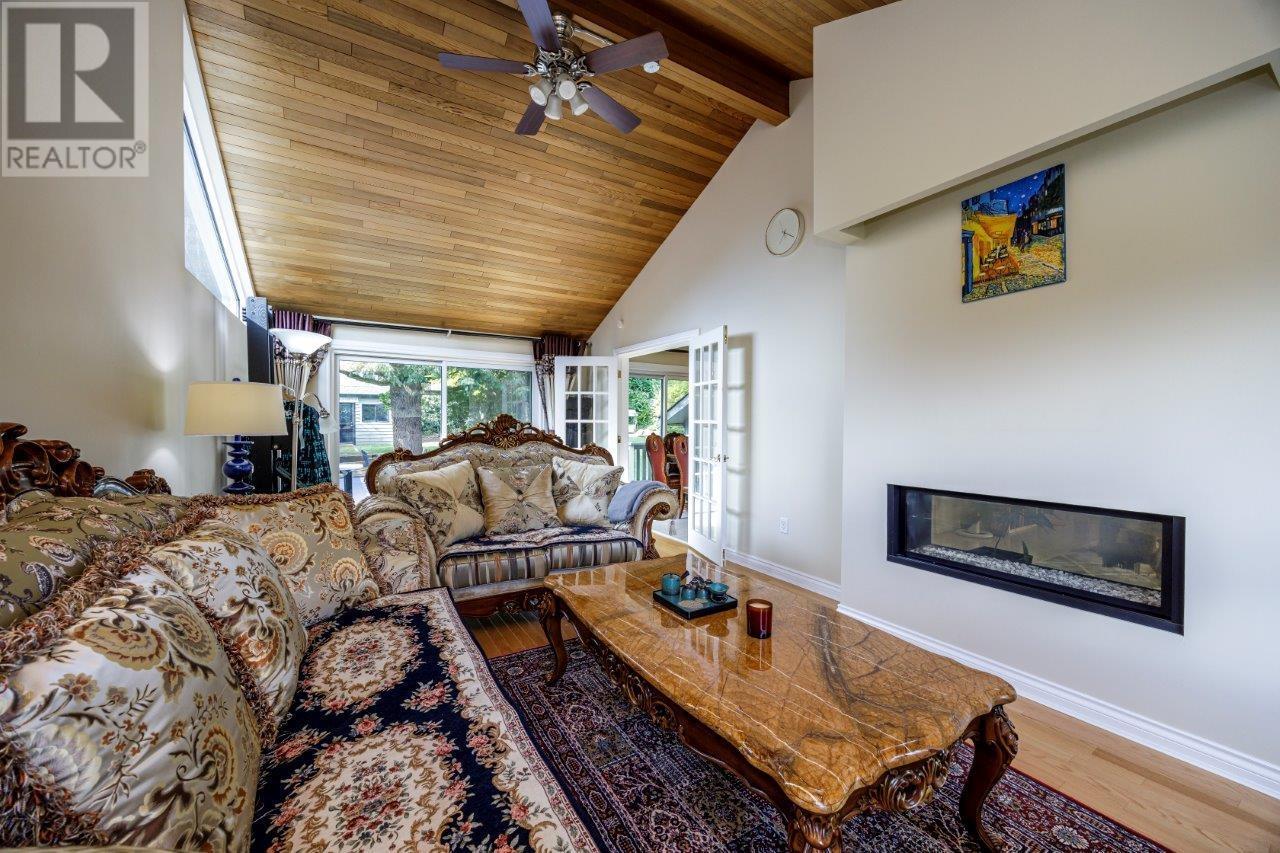 1427 Appin Road, North Vancouver, British Columbia  V7J 2T4 - Photo 13 - R2955332