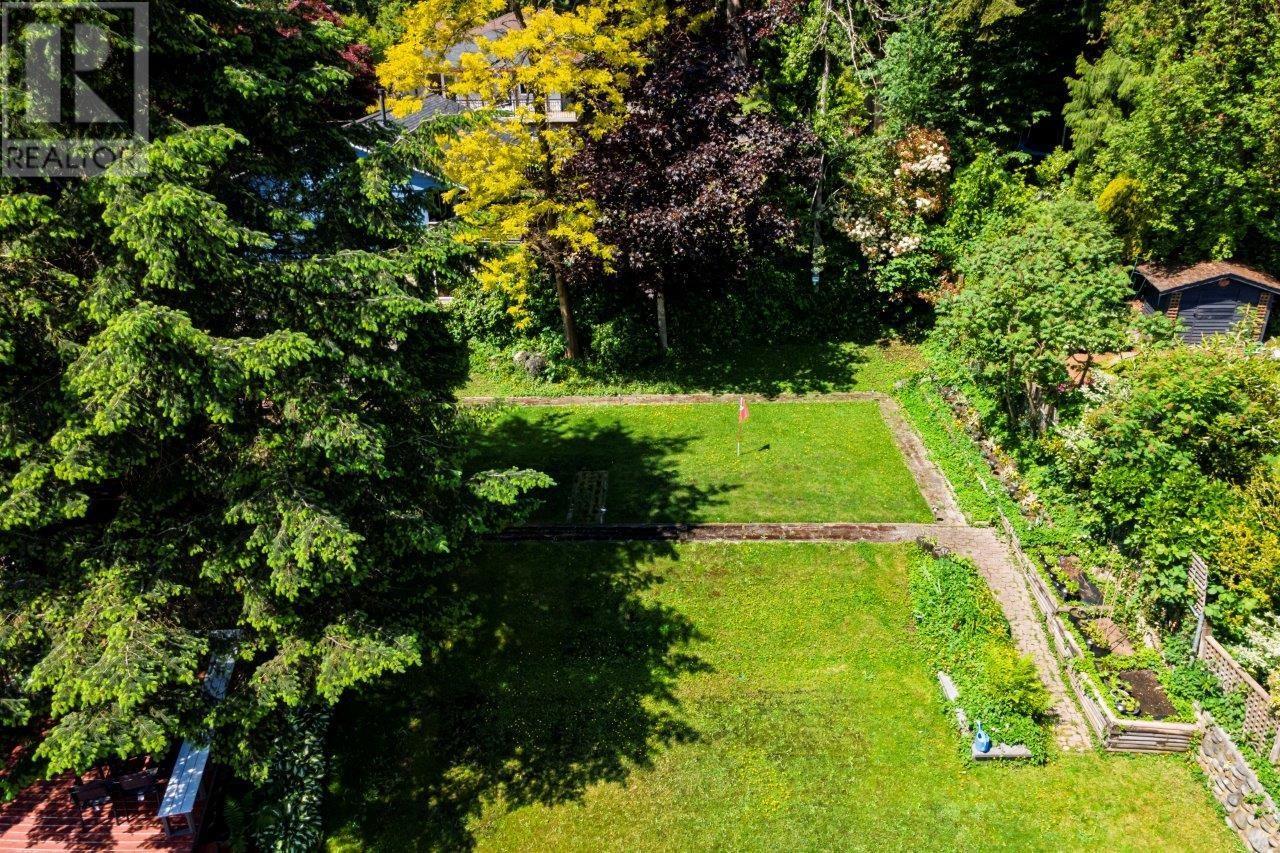 1427 Appin Road, North Vancouver, British Columbia  V7J 2T4 - Photo 4 - R2955332